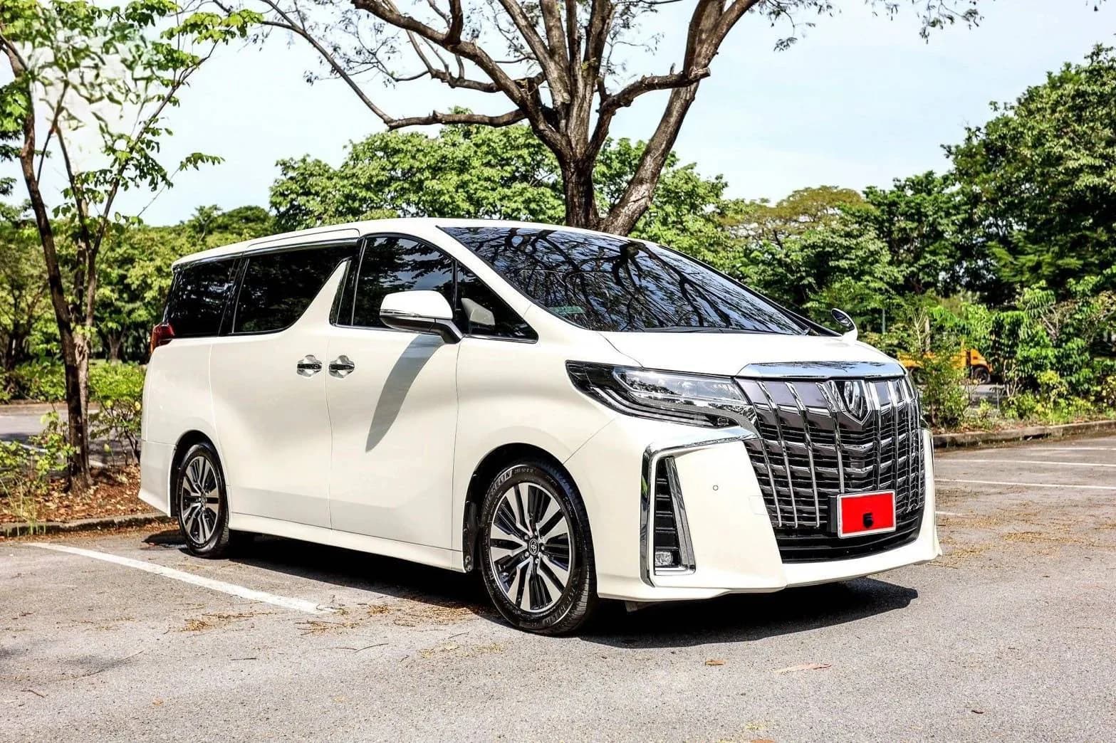 Toyota Alphard private car with driver